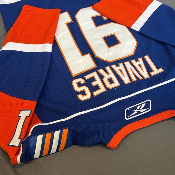 Authentic Vintage Reebok / NHL / New York Islanders Jersey - Picture 10 of 11